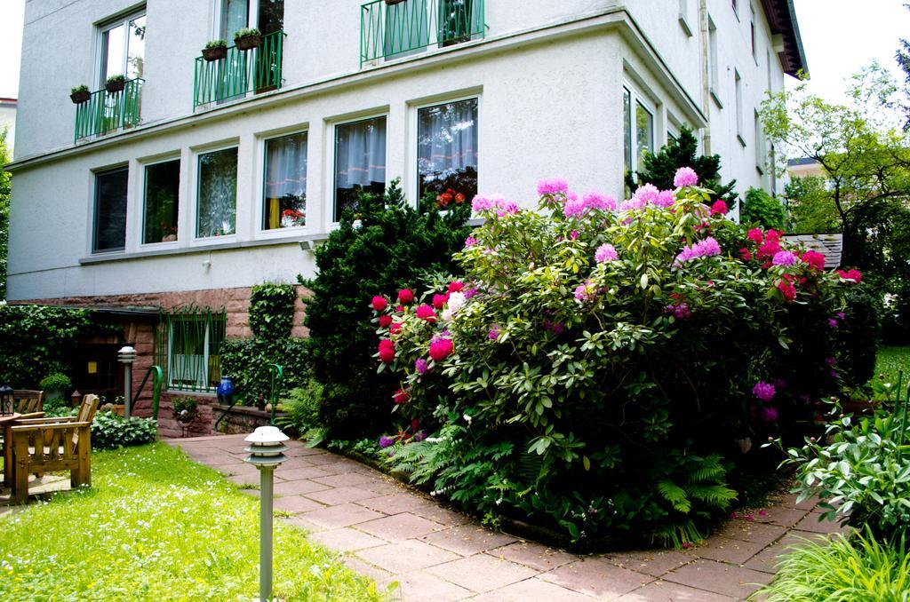 Haus Helvetia Bed & Breakfast Bad Orb Luaran gambar